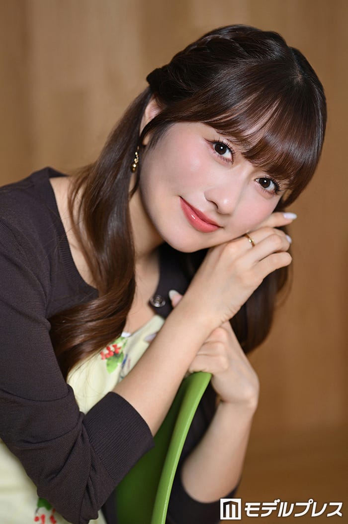 佐々木彩夏(C)モデルプレス