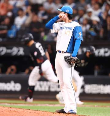 日本ハムが痛恨黒星 北山が五回途中4失点の誤算 九回は柳川がロッテ・山口に決勝の30号ソロ被弾