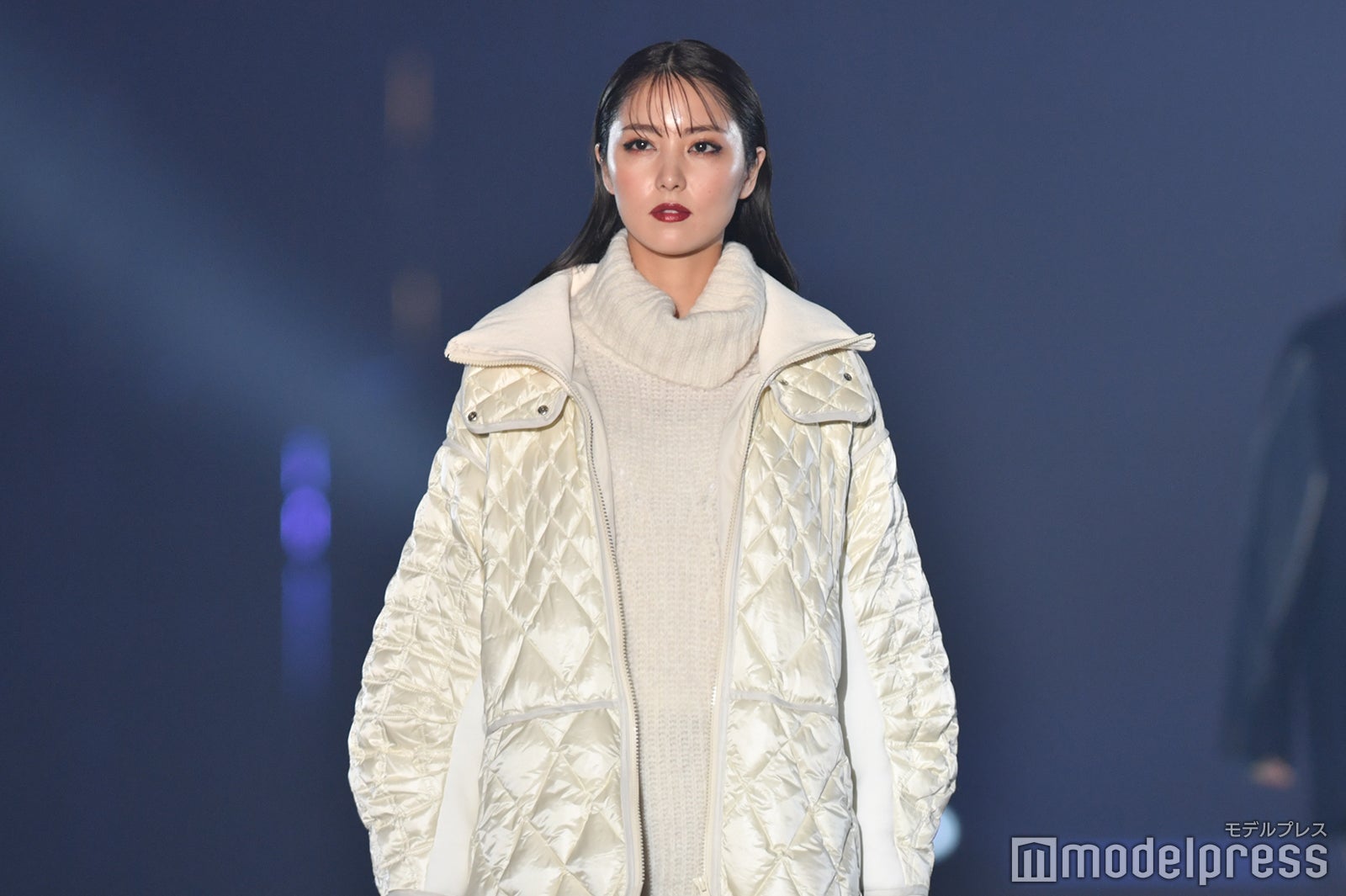 （C）モデルプレス