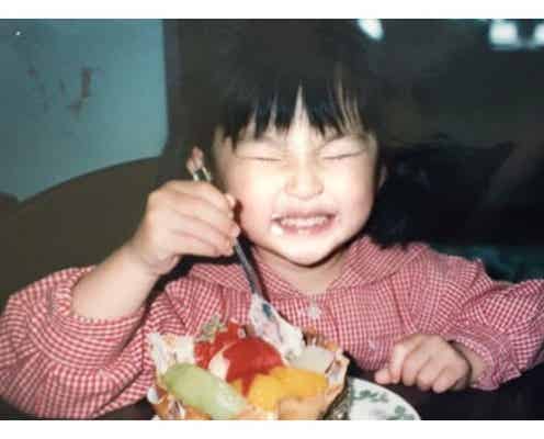 家入レオ 可愛すぎる幼少期の写真公開 溢れる思いにファン感動 涙出ました モデルプレス 家入レオ 可愛すぎる幼少期の写真公開 溢れる思いにファン感動 涙出ました モデルプレス