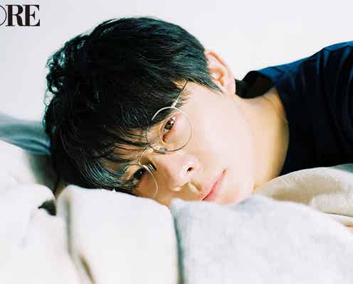 King & Prince岸優太の“恋人気分”に メガネ姿でデートシチュエーション