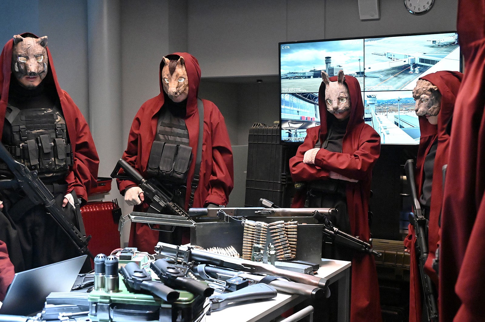 ＜終了＞「新空港占拠」あなたが予想する“獣”のキャストは？