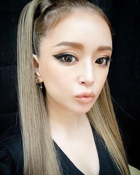 浜崎あゆみ 強めメイク オールバックポニテ姿披露に こういうアユがすき アリアナ グランデみたい の声 モデルプレス 浜崎あゆみ 強めメイク オールバックポニテ姿披露に こういうアユがすき アリアナ グランデみたい の声 モデルプレス