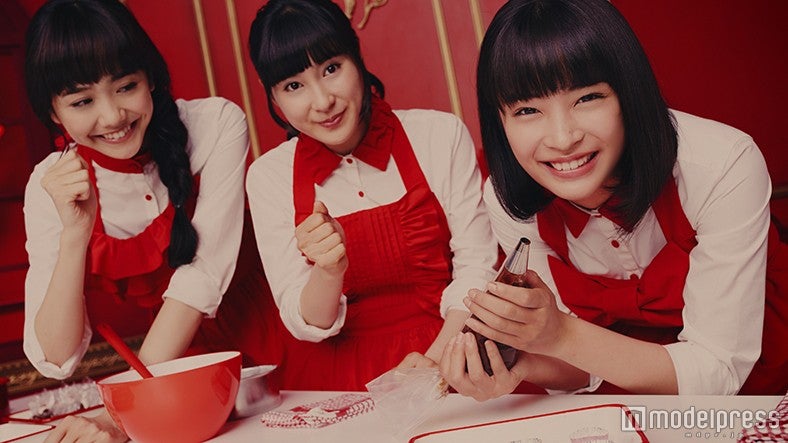 （左から）松井愛莉、土屋太鳳、広瀬すず