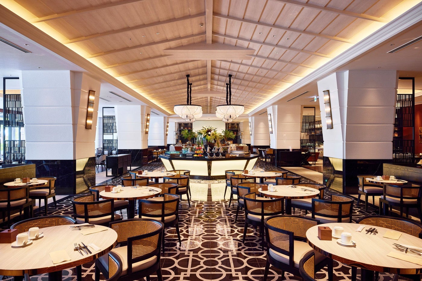 琉球ホテル＆リゾート 名城ビーチ／画像提供：プレミアホテル グループ