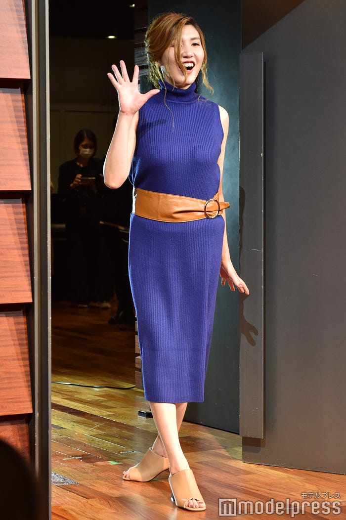 薄幸(C)モデルプレス