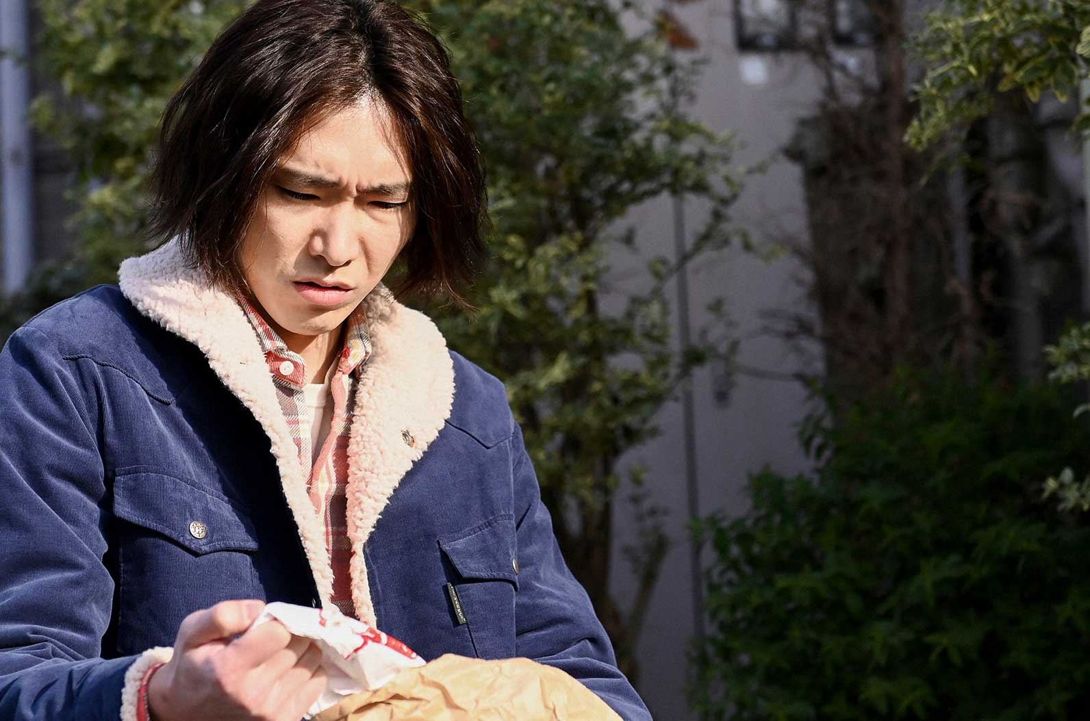 柄本佑「天国と地獄 ～サイコな2人～」第3話より（C）TBS