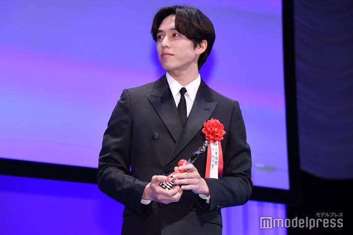 新人男優賞を受賞した坂東龍汰(C)モデルプレス