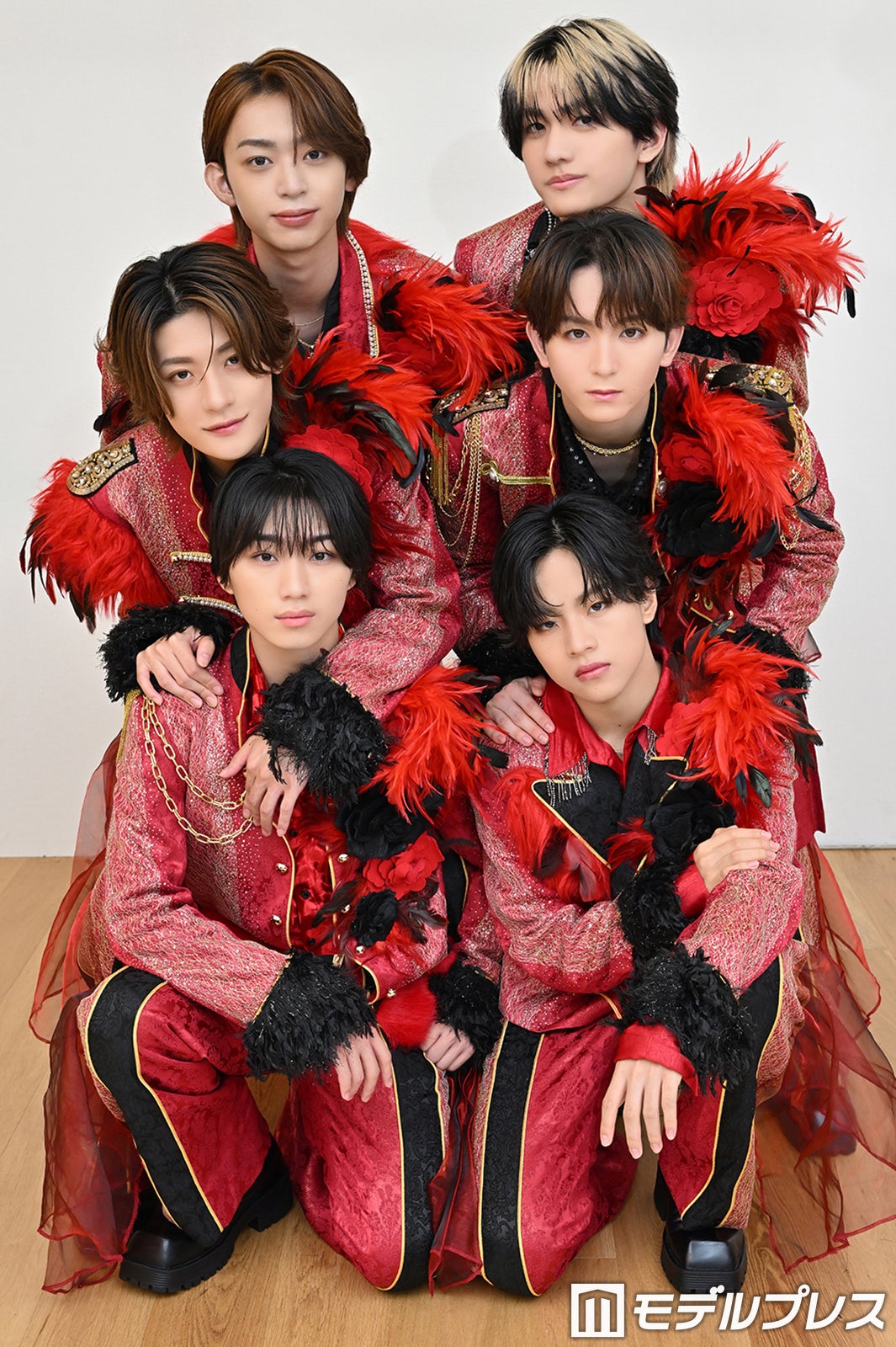 Lienel／（上段）近藤駿太、高桑真之（中段）芳賀柊斗、高岡ミロ（下段）森田璃空、武田創世（C）モデルプレス
