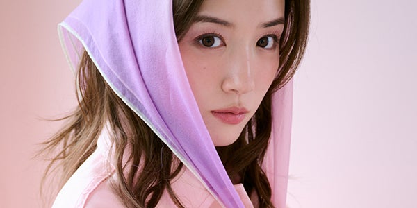 永野芽郁、2026年カレンダー決定「来年もファンの皆さんと共に」“感謝