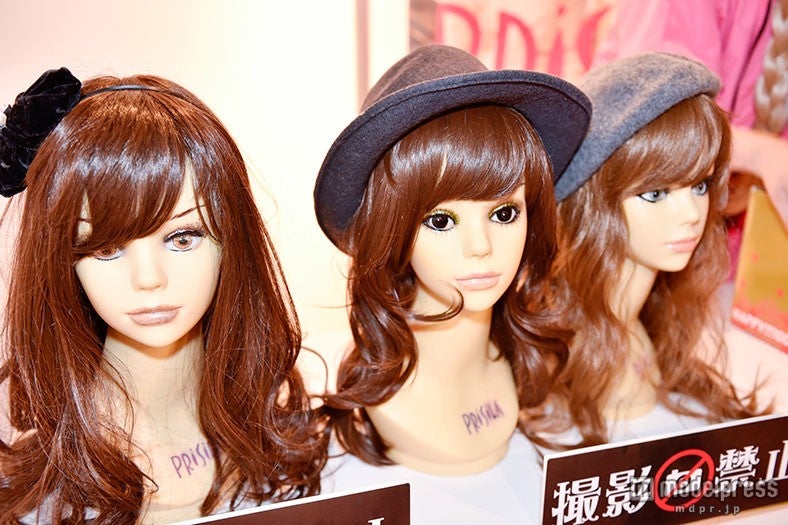 「プリシラ」のブース