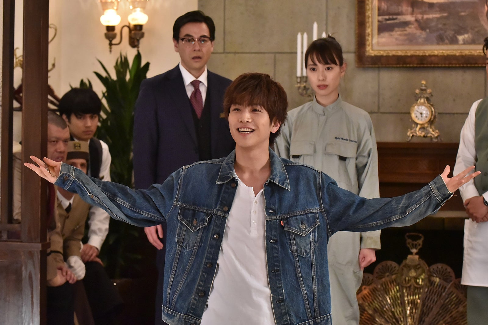 岩田剛典／「崖っぷちホテル！」より（C）日本テレビ