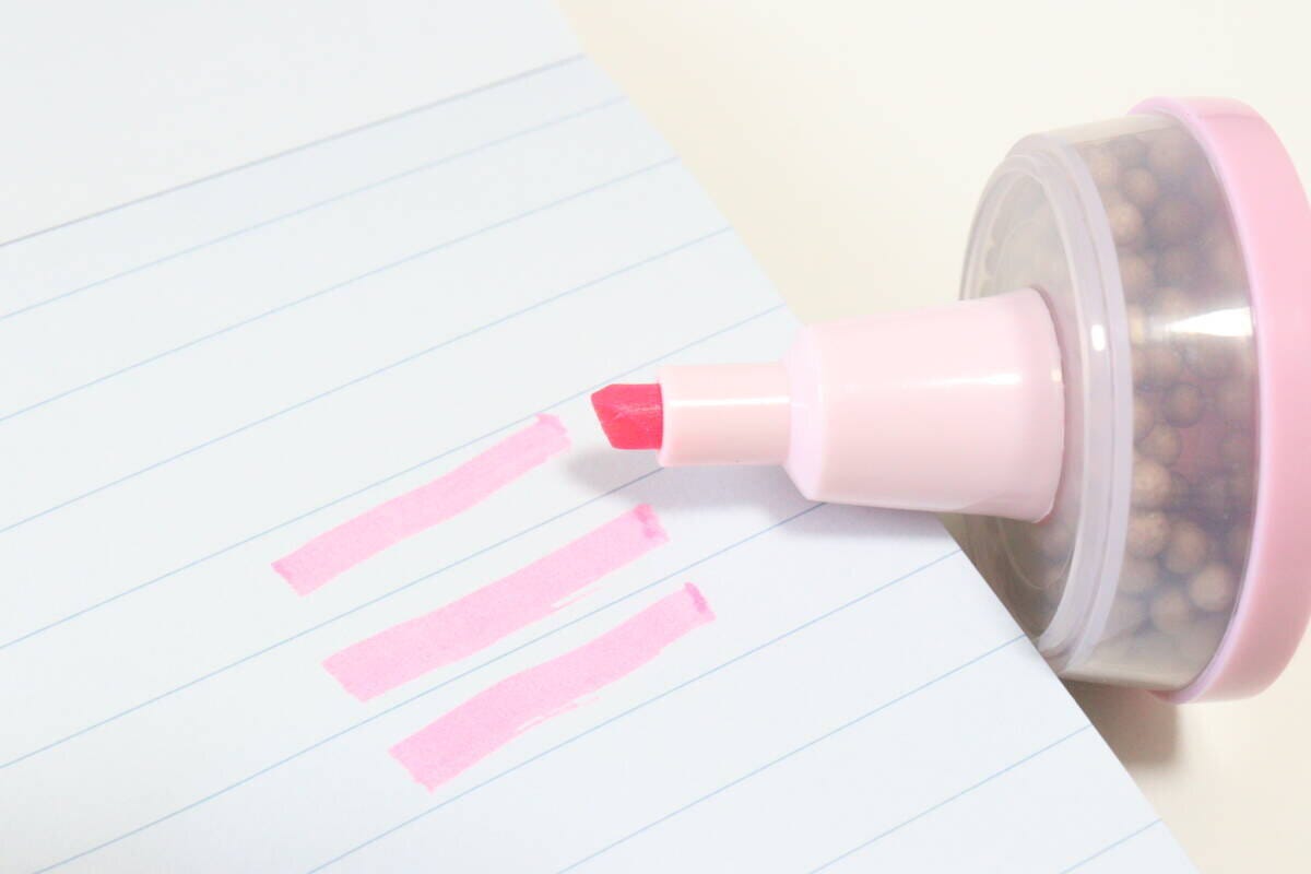 ダイソーの蛍光ペン