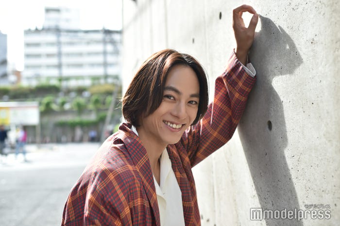 連日の舞台公演でも爽やかな笑顔の永田崇人(C)モデルプレス