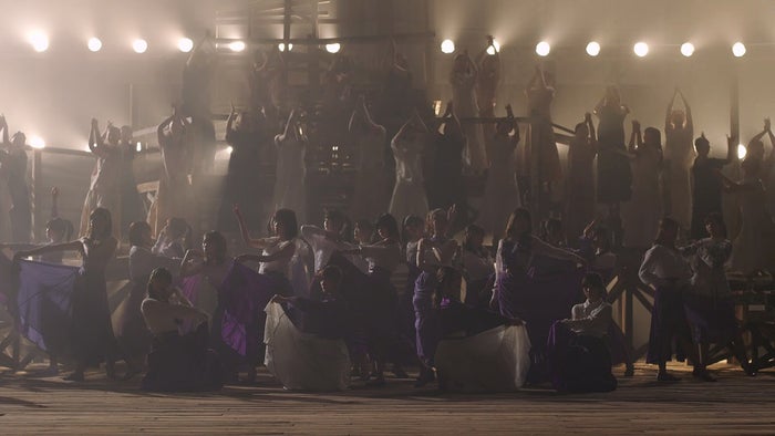 乃木坂46「Sing Out!」MVより(画像提供:ソニー・ミュージック)