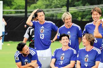 W杯初出場で大活躍の中村敬斗 5大会目・長友の存在に感謝「心強い」「本当に僕としてはありがたかった」