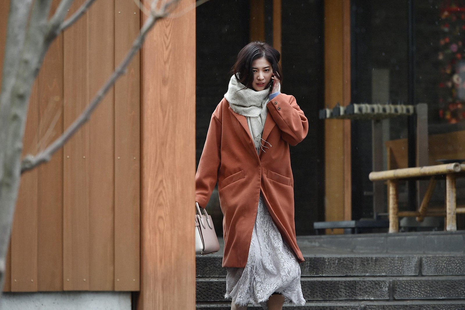 吉高由里子／「わたし、定時で帰ります。」第2話より（C）TBS