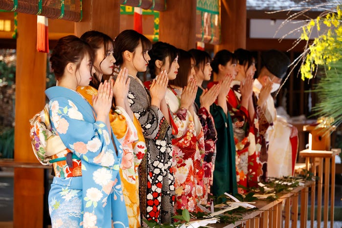 乃木坂46/佐藤璃果、金川紗耶、中村麗乃、北川悠理、阪口珠美、久保史緒里、遠藤さくら、賀喜遥香(提供写真)