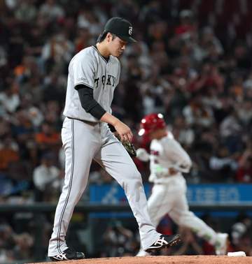 巨人痛恨 大チャンス逃した直後に先制許す 西舘が坂倉に2ラン浴びる