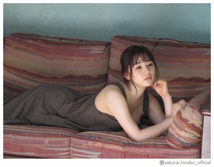桜井日奈子、肌見せショット公開「大人っぽくて綺麗」「色っぽい」と絶賛の声