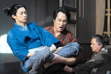 高虎双子だったのか！「見分けつかん」「父はプロ野球選手だったの？」生放送出演→SNS騒然「元中日の！」三谷幸喜氏も双子で脚本書き替えた秘話
