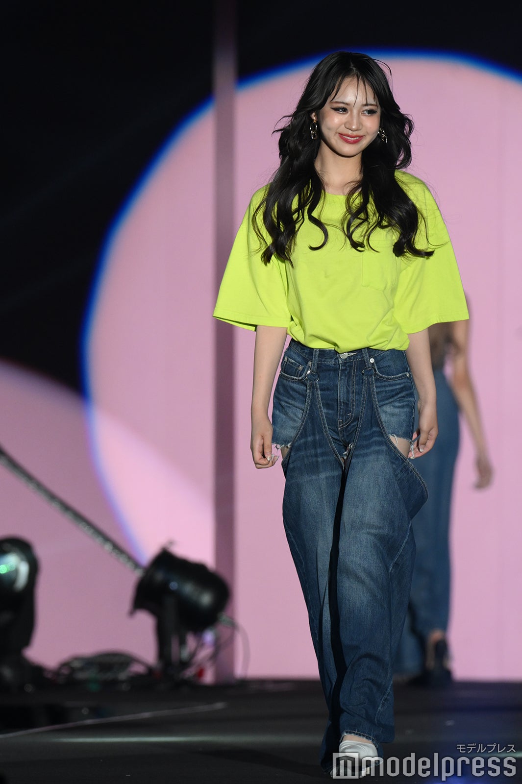 （C）モデルプレス