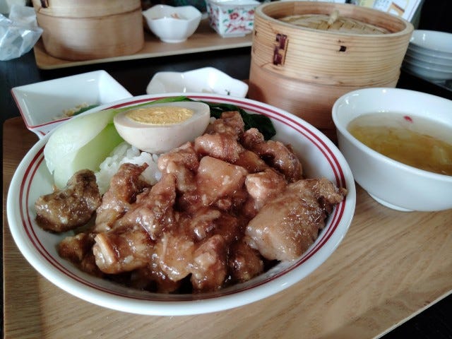 ふわふわ氷にごろっごろのマンゴー♡