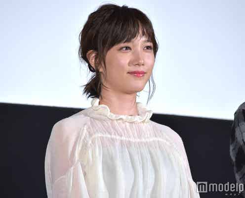 本田翼がキスを迫る・寝込みを襲う…セクシー全開の大胆演技に「有田さんになりたい」の声<わにとかげぎす>