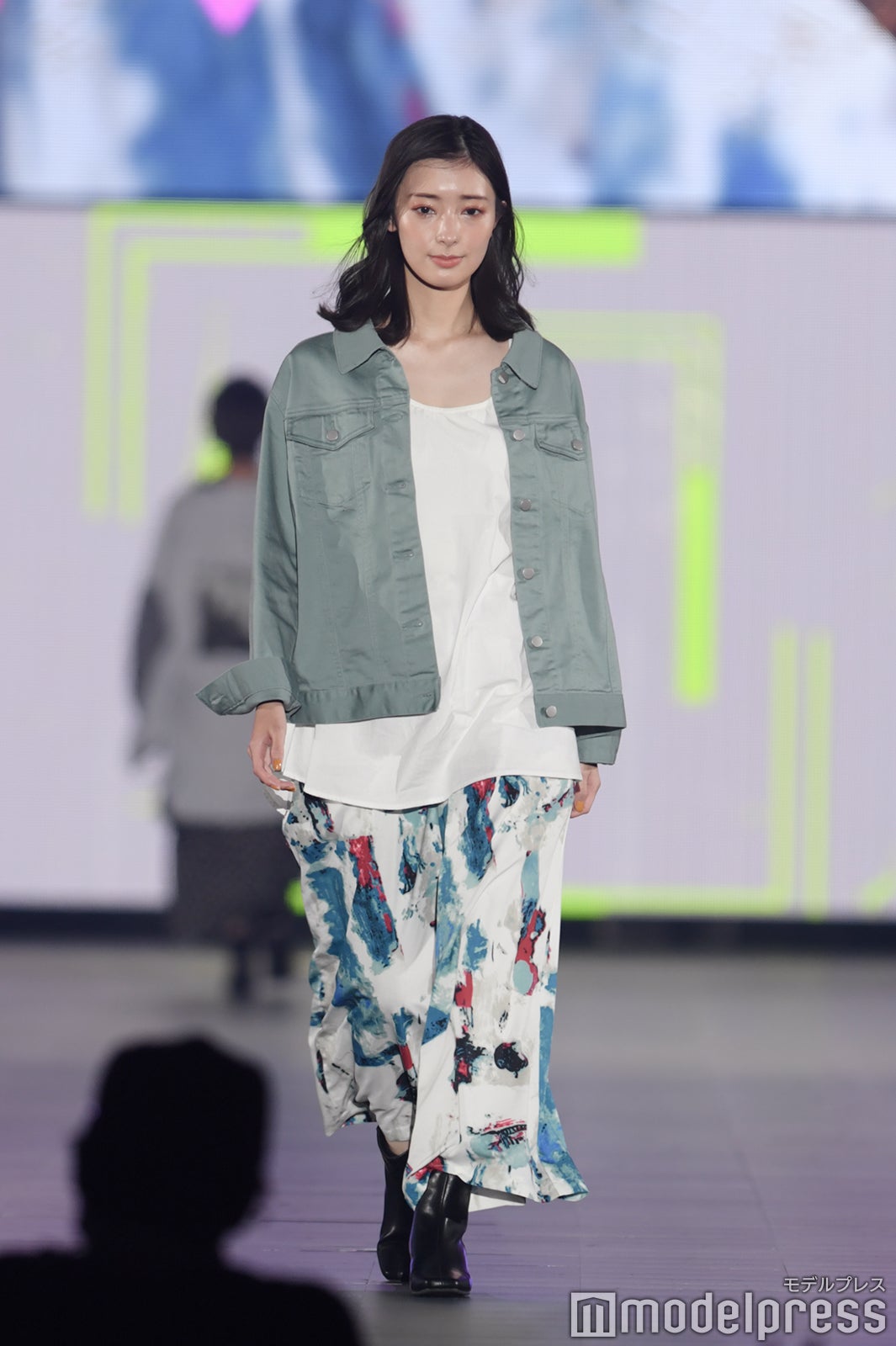 （C）モデルプレス