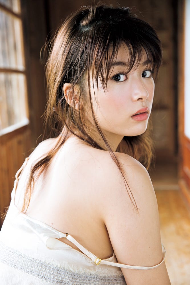 馬場ふみか(C)小学館・週刊ビッグコミックスピリッツ