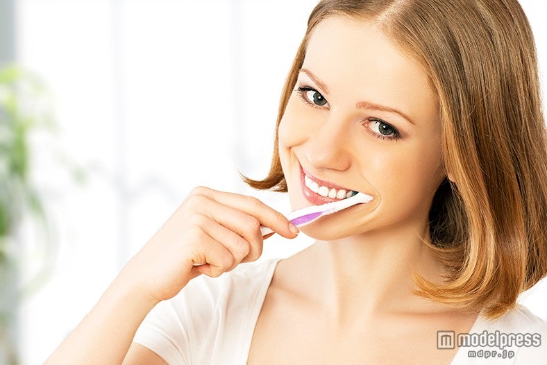 ズボラさんでも大丈夫！歯磨きのついでに小顔マッサージ