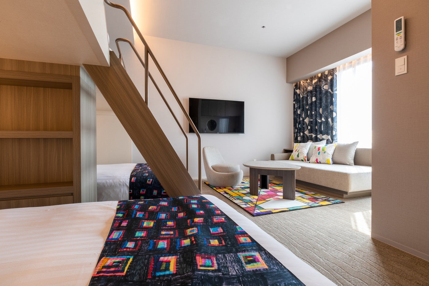 ヘラルボニー スタンダードバンク／画像提供：霞ヶ関キャピタル