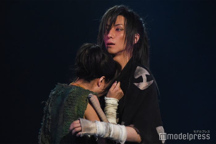 北原里英、鈴木拡樹/舞台「どろろ」 東京公演ゲネプロの様子 (C)モデルプレス