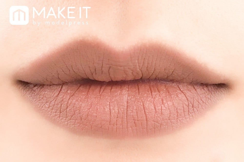 ポール & ジョー リップ クレヨン／08 使用 (C)メイクイット