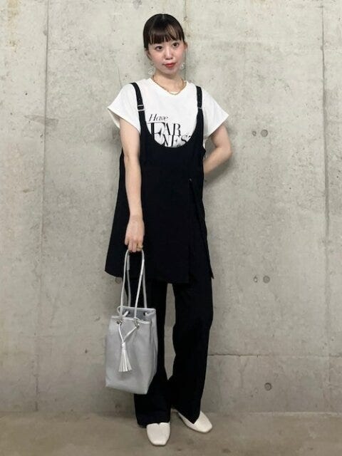 キャミソール　レイヤードコーデ