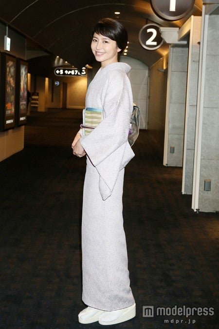 長澤まさみ、大人の色香漂う和服で魅了