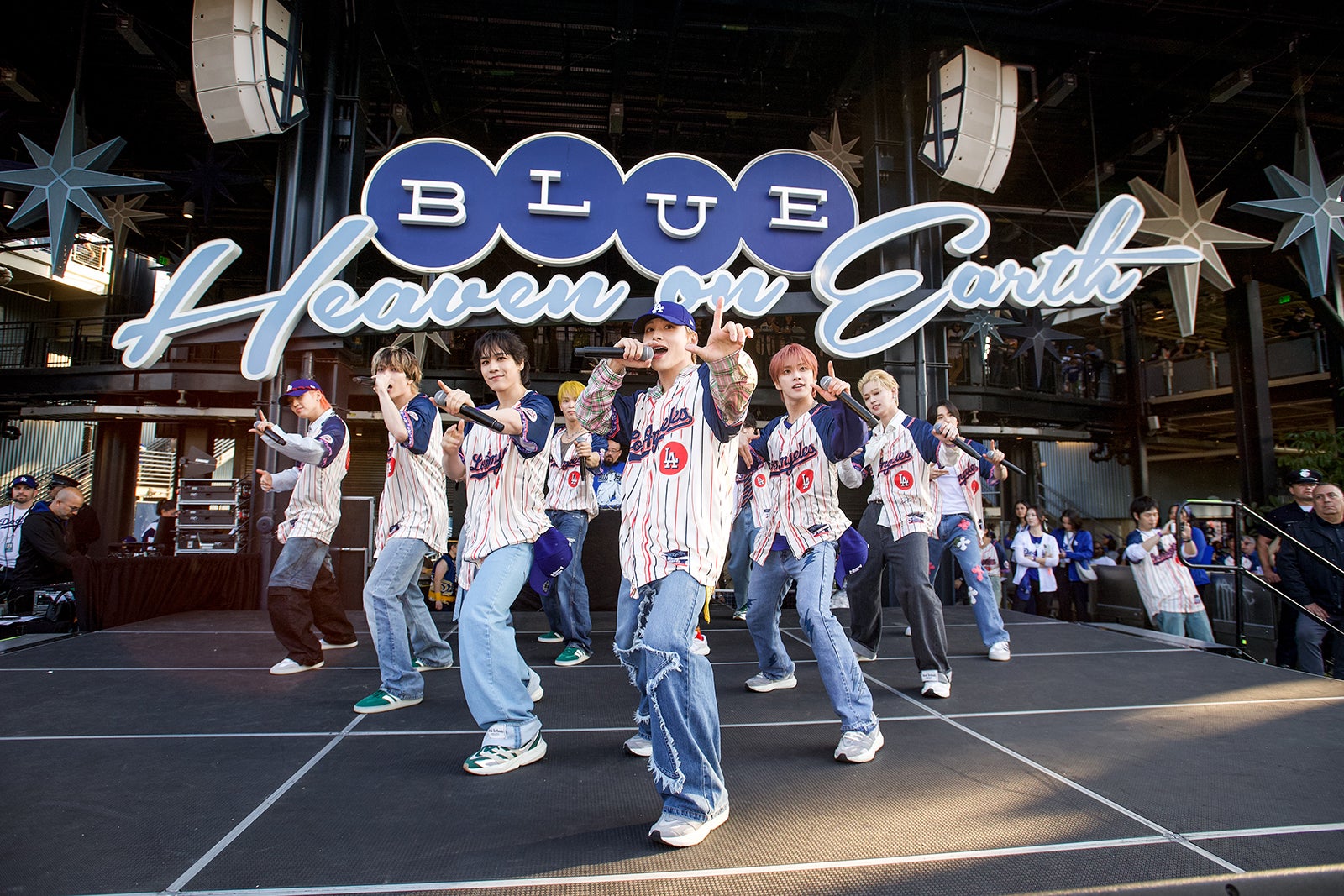 JO1（C）LAPONE ENTERTAINMENT