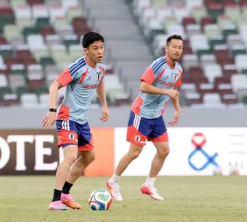遠藤＆麻也に先発任せた！森保監督が明言「1％でも勝つ確率上げるために出てもらう」 三笘不在の左シャドーには伊東起用へ