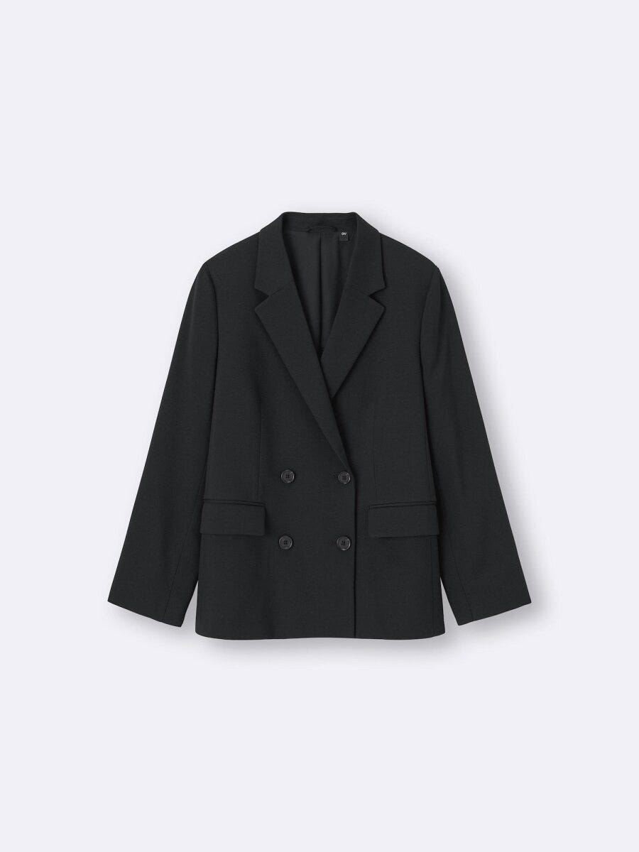 GUの黒（ブラック）のダブルブレストジャケット