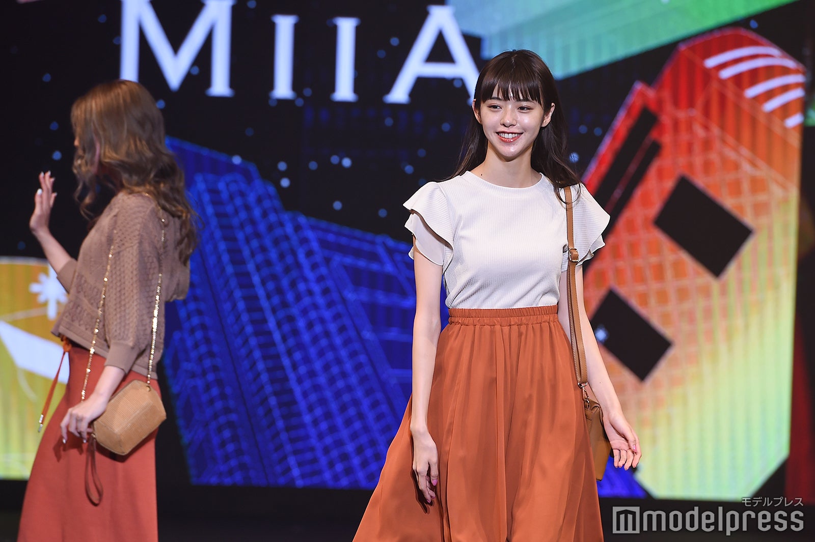 （C）モデルプレス