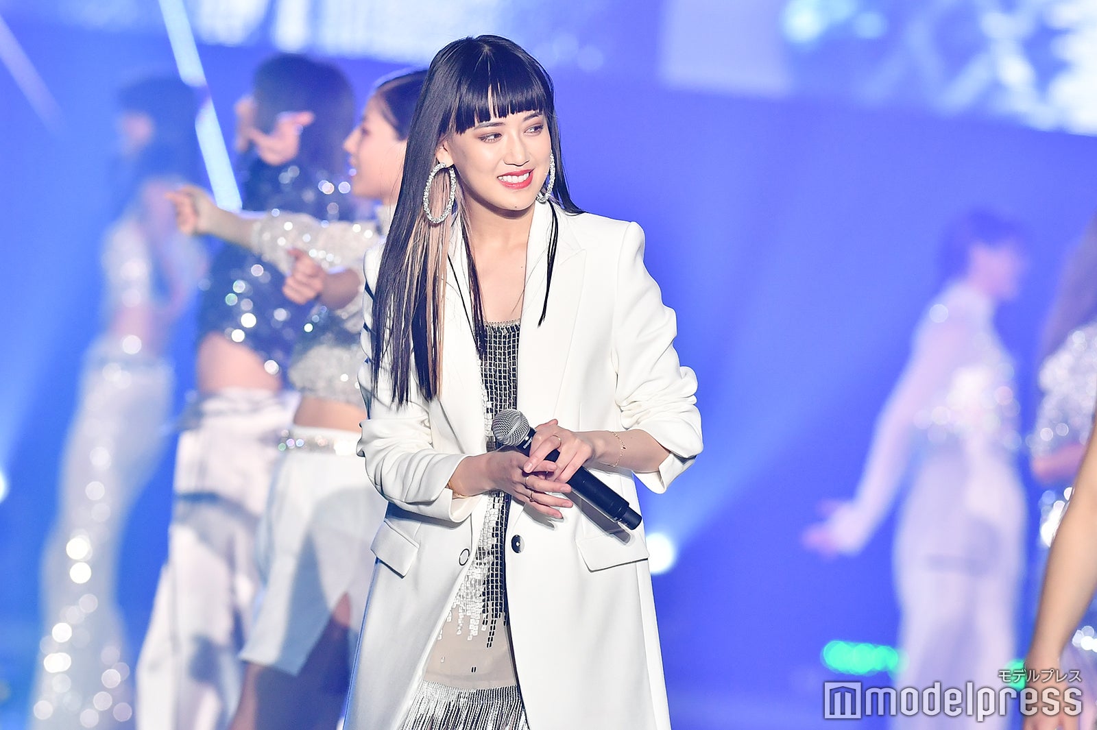 E-girls（C）モデルプレス