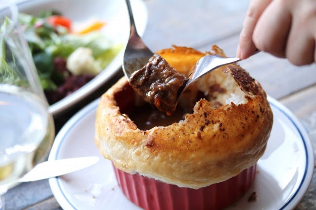 Beachend cafe／画像提供：バルニバービ