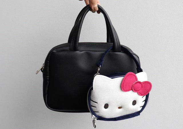 ブリルミーハローキティミニコスメポーチストラップ付き