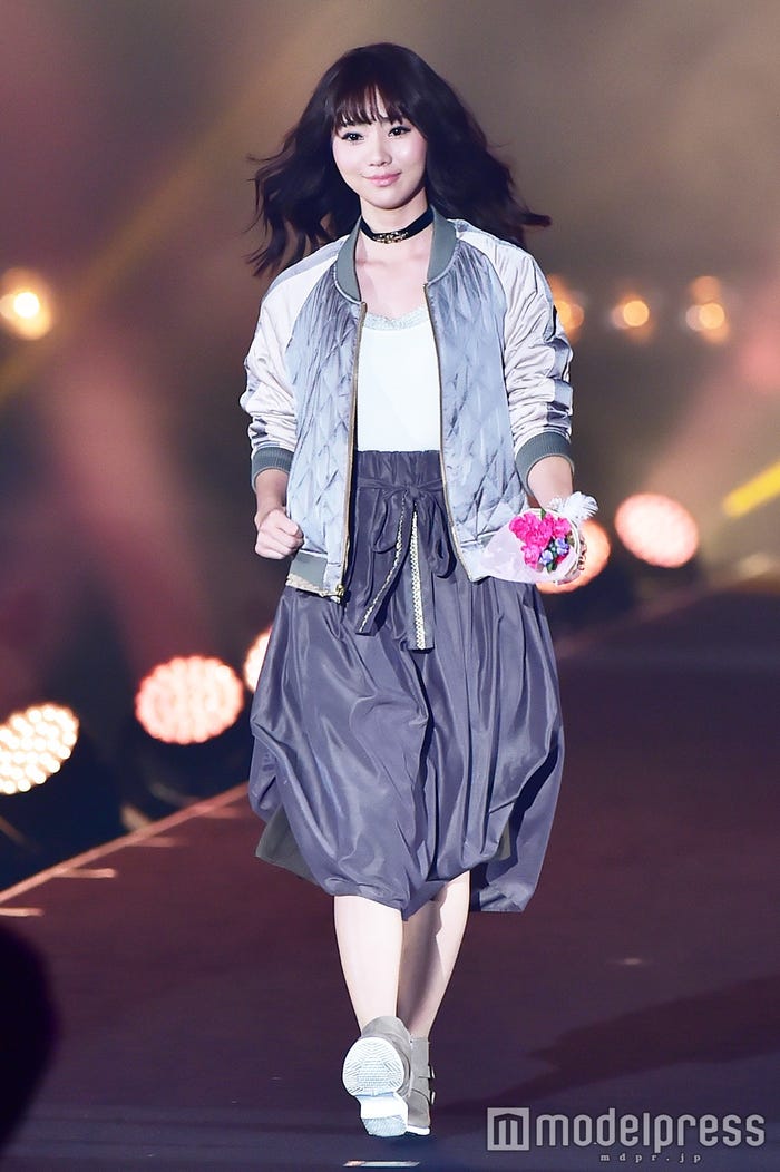 池端レイナ(C)モデルプレス