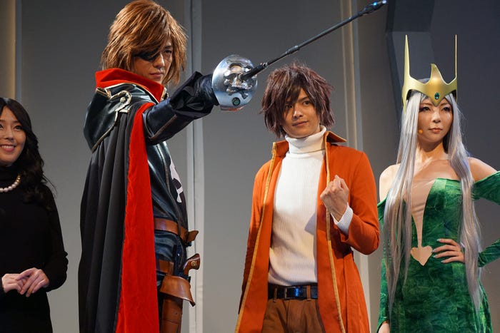 (左から)林野健志(ハ―ロック役)、鈴木勤(台羽正役)、扇けい(⼥王ラフレシア役)
