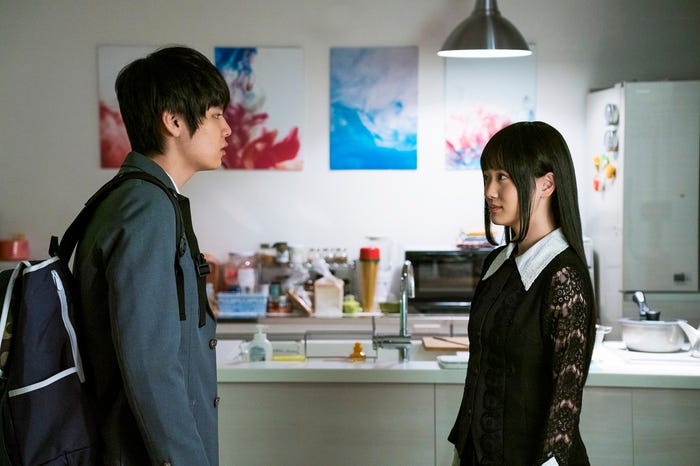 萩原利久、山下美月/「電影少女-VIDEO GIRL MAI 2019-」第4話より(C)『電影少女 2019』製作委員会