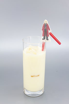 牛乳嫌いのエドでも飲めるマンゴー牛乳（C）荒川弘／鋼の錬金術師製作委員会・MBS