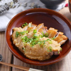 チーズたっぷり。あんかけ鶏じゃが