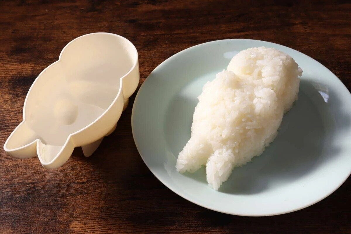 ダイソー　デコかわ