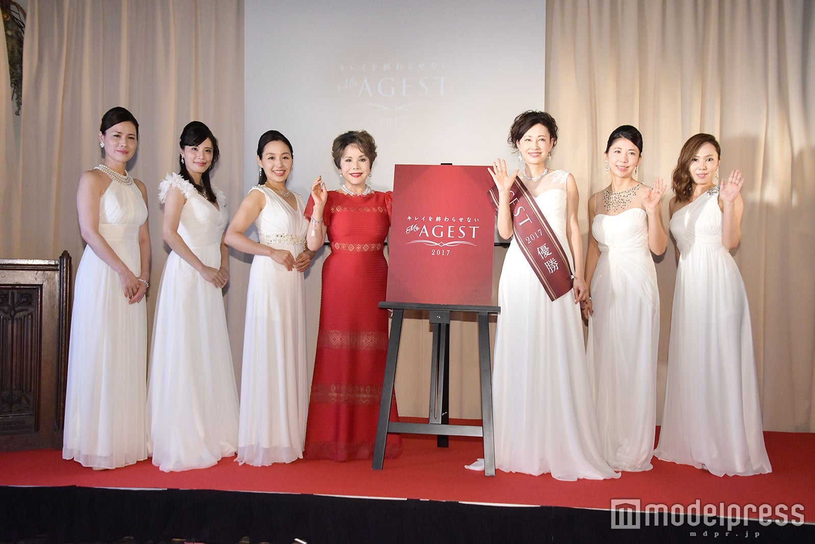 “日本一美しい夫人”を決めるミセスコンテストの様子（C）モデルプレス